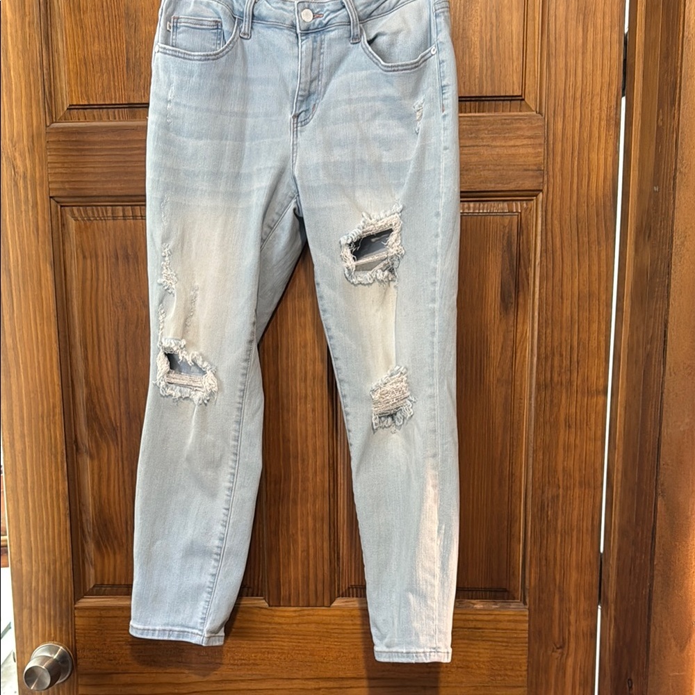 Judy Blue Distressed Light Blue Women's Jeans size 11/30